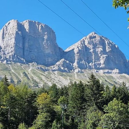 Chez K&D Au Col De L'Arzelier Apartman Chateau-Bernard Kültér fotó