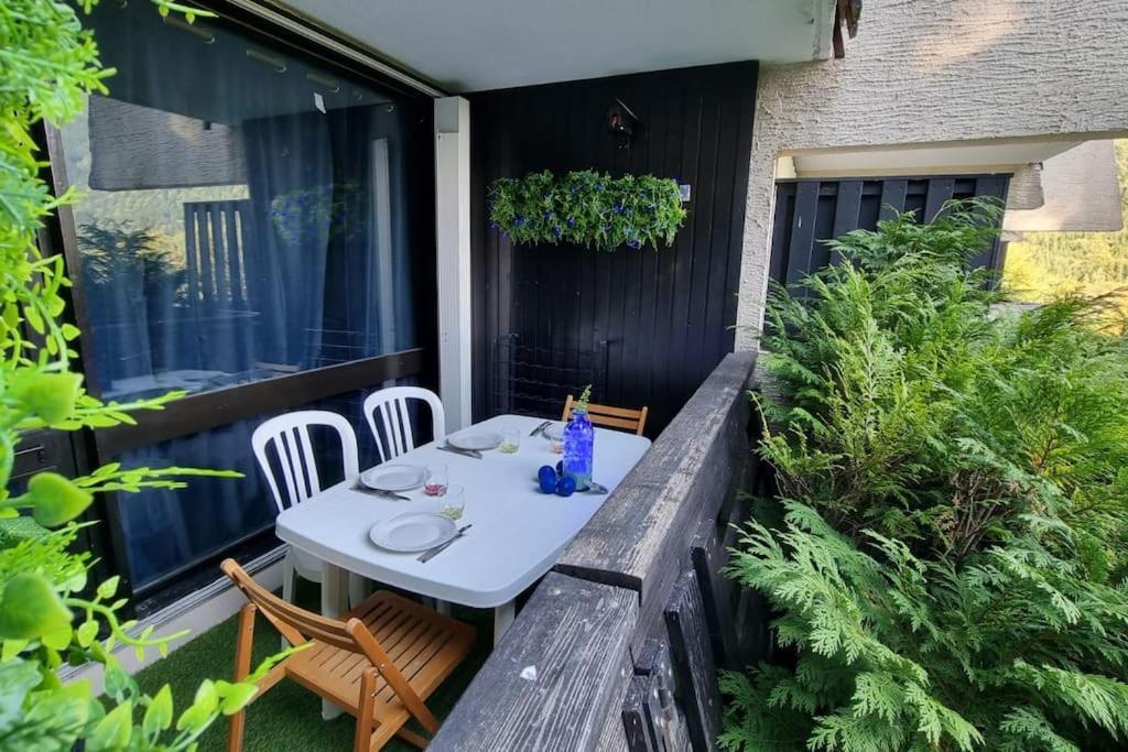 Chez K&D Au Col De L'Arzelier Apartman Chateau-Bernard Kültér fotó